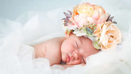 These adorable spring-inspired baby names are perfect for September, October and November newborns