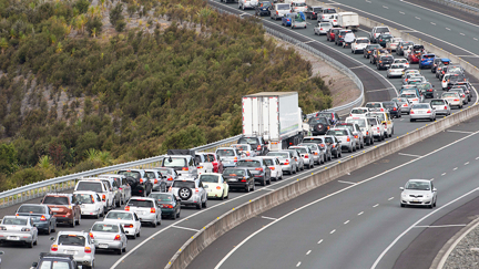 These are the worst traffic times and areas around New Zealand to avoid this summer