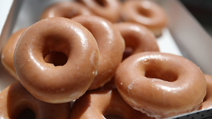 Chef reveals the secret to making tasty Krispy Kreme doughnuts at home