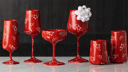 PSA: New World are giving away these stunning glassware sets just in time for Christmas