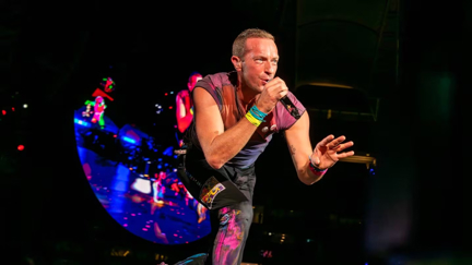 This is what it's really like to be at Coldplay's Music of the Spheres concert