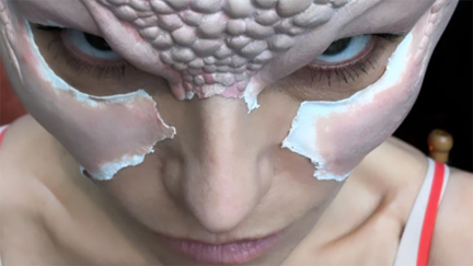 Heidi Klum's stunning Halloween costume took 6 hours and 10 Cirque Du Soleil artists to create