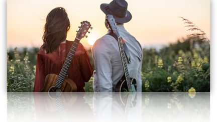 Music Discovery - Estelle chats with Danni and Lance from In the Shallows