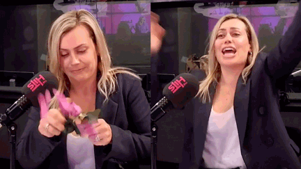 Laura and Estelle put old schoolyard love tests to the test ... for science!